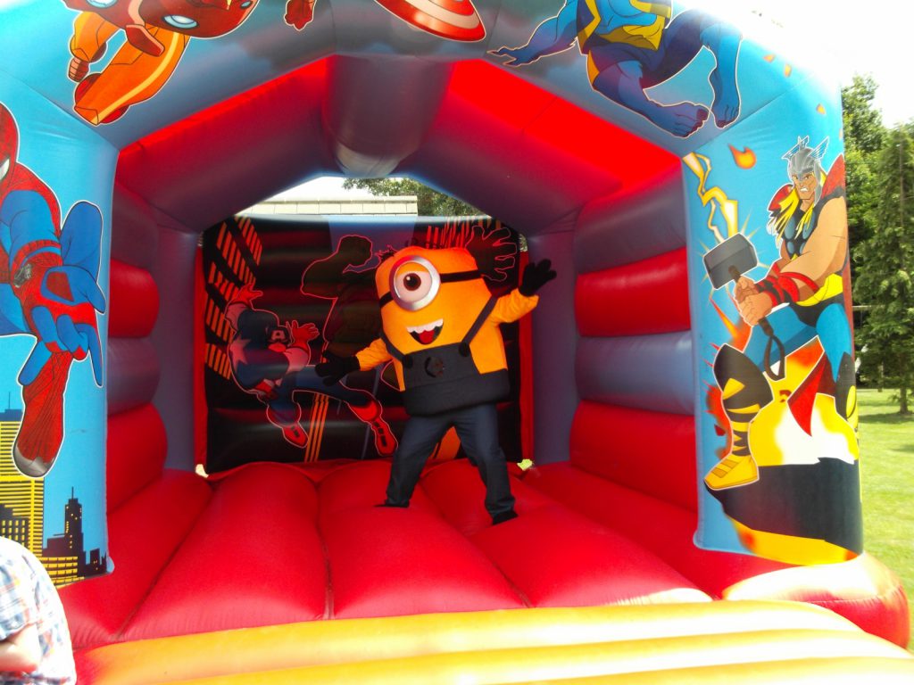 Web-House-Party-12